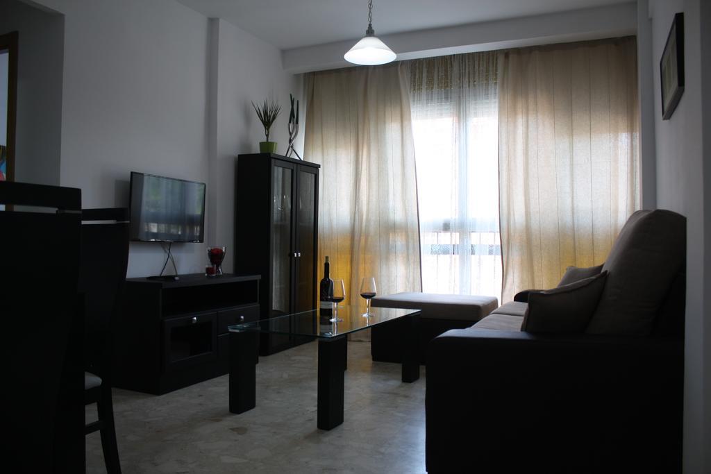 Apartamento Moderno Cerca Del Centro Málaga Kültér fotó
